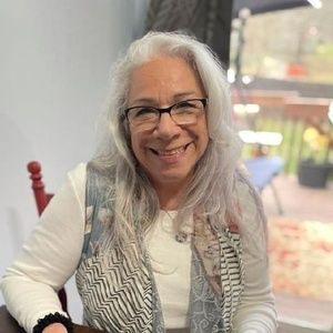 Meet your Posher, Deb